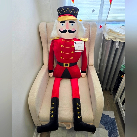 Htf Seasons Greetings Limited Edition Oversized Decorative Nutcracker Pillow - Picture 1 of 12